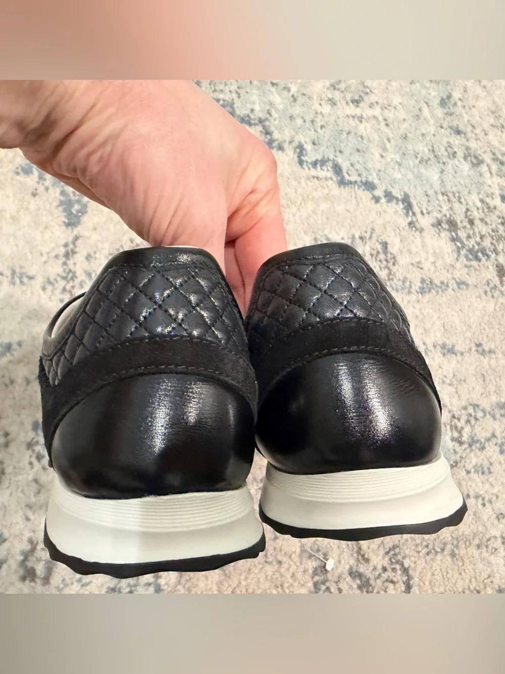 CHANEL low top